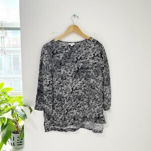 J. Jill Black & White Floral Blouse Size Medium